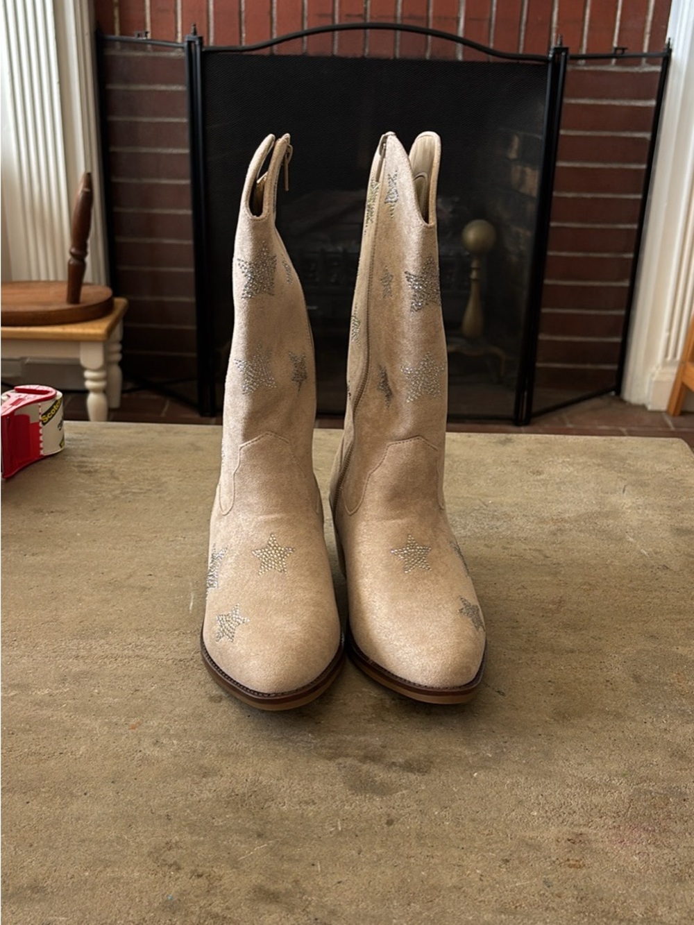New Girls Tan Suede Star Cowboy Boots Size 4 (A-5) - Picture 2 of 8
